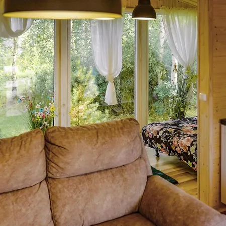 Сasa de vacaciones In With Sauna *