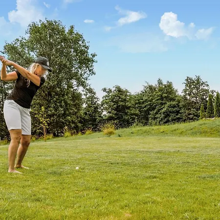 In With Sauna Сasa de vacaciones Ińsko