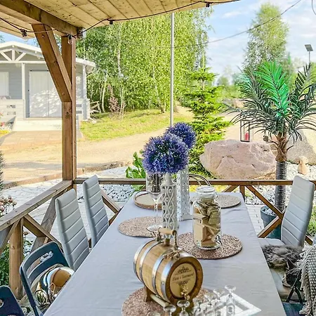 Сasa de vacaciones In With Sauna